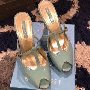 Nine West patent leather shoes